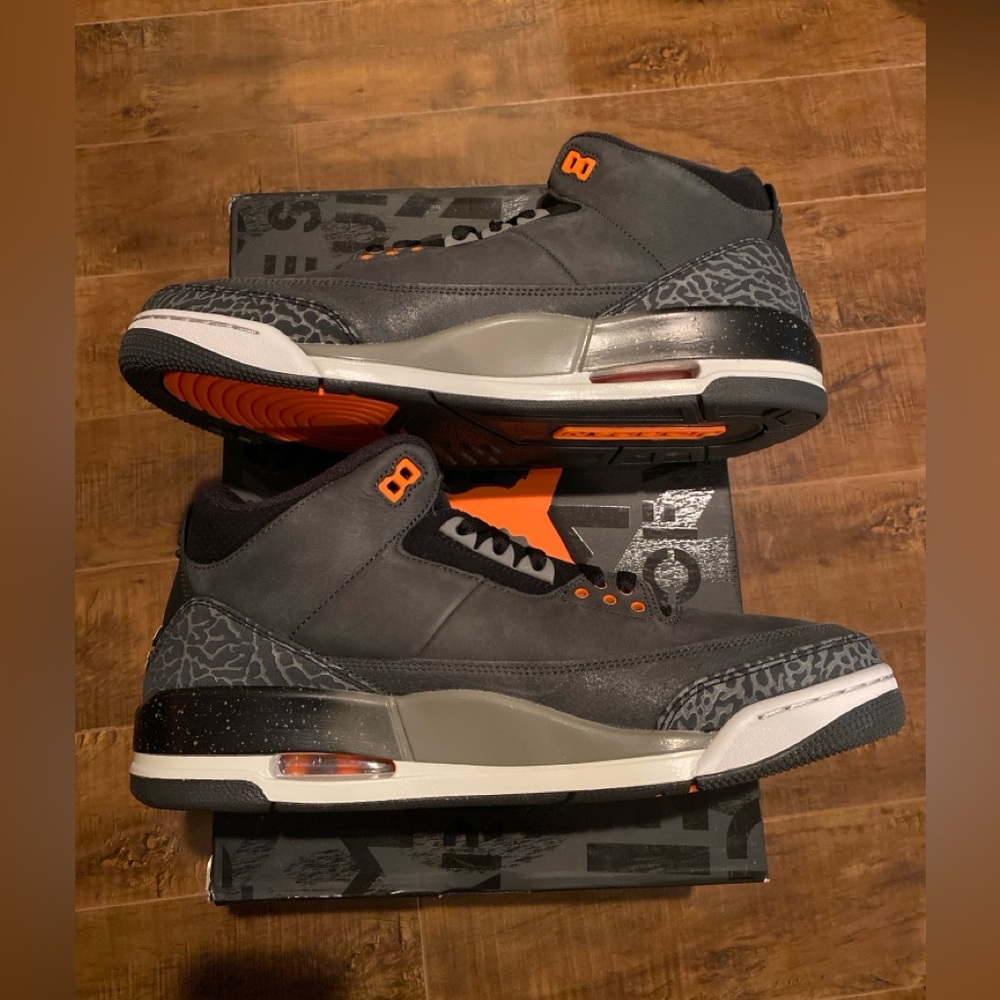 Air Jordan 3 Retro